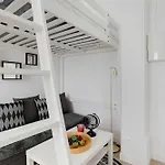 Cosy Apartment In Batignolles Guy Mocquet