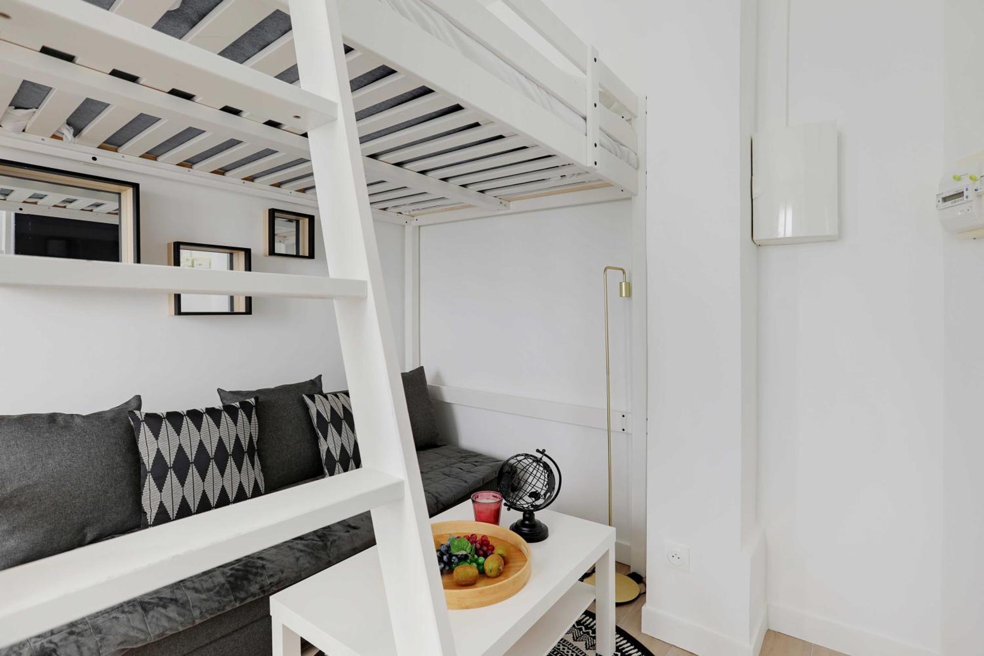 Apartment Cosy Apartment In Batignolles Guy Mocquet *