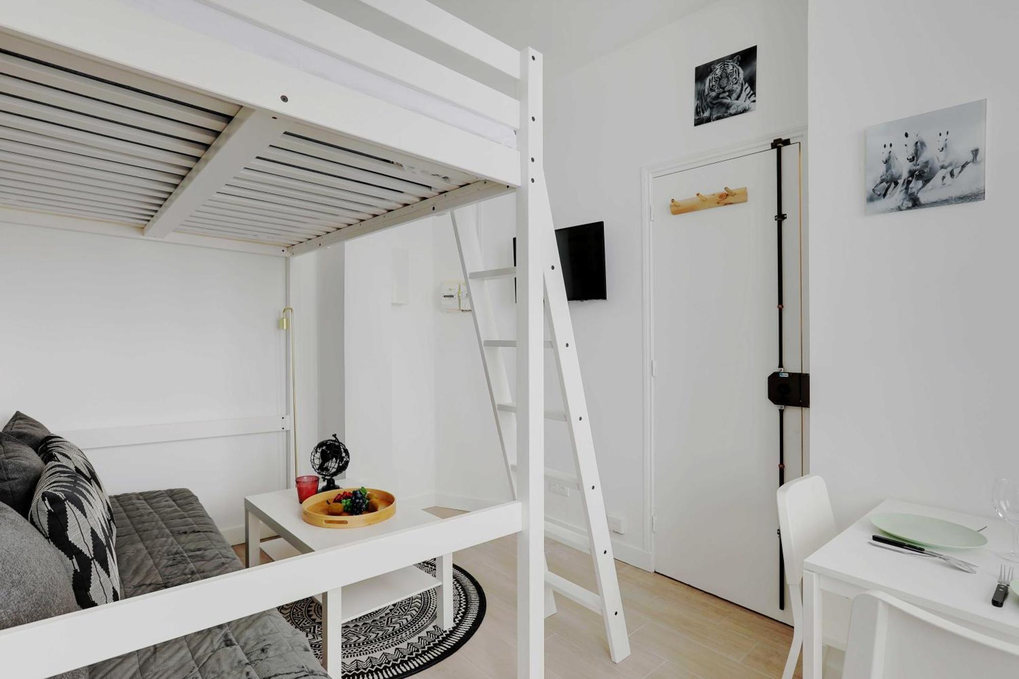 Apartment Cosy Apartment In Batignolles Guy Mocquet *